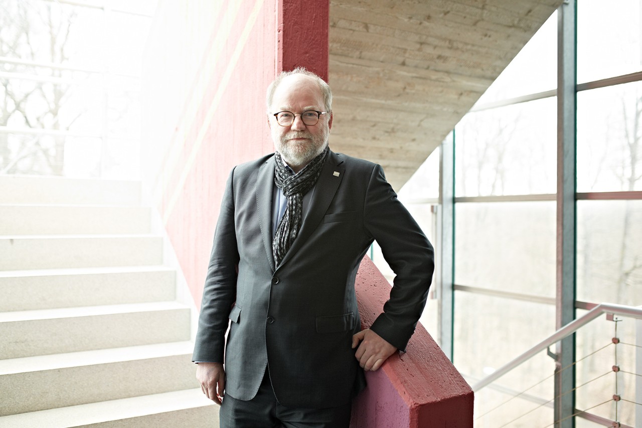 Profesor Michael Bargende